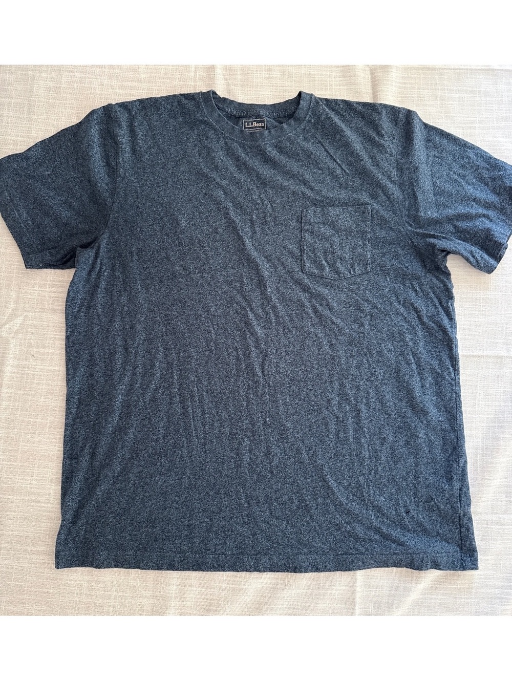 L.L. Bean men’s T-shirt size XLT Tall